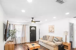 2077 Floradell Pl, Orlando, FL 32808 - Photo 4