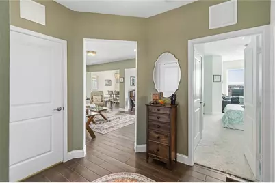 7517 Laureate Boulevard #4402, Orlando, FL 32827 - Photo 8