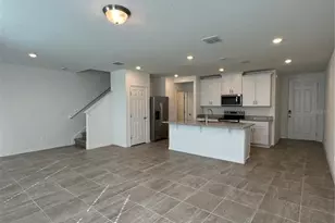 4346 Restful Fallow Cv, Saint Cloud, FL 34772 - Photo 2