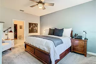 1055 Oak Bluff Dr, Davenport, FL 33837 - Photo 4