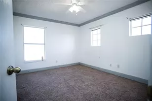 546 Bloomingdale Dr, Davenport, FL 33897 - Photo 42