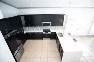 546 Bloomingdale Dr, Davenport, FL 33897 - Photo 10