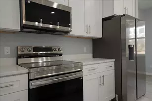 1013 Aston Martin Dr, Sebring, FL 33872 - Photo 16