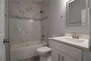 1013 Aston Martin Dr, Sebring, FL 33872 - Photo 16