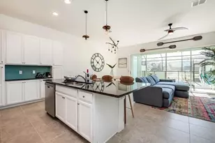 151 Captiva Dr, Davenport, FL 33896 - Photo 2