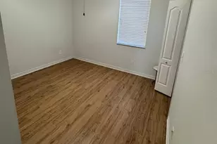 10608 Savannah Wood Dr, Orlando, FL 32832 - Photo 4