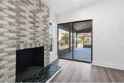 811 E Flag Lane, Kissimmee, FL 34759 - Photo 4