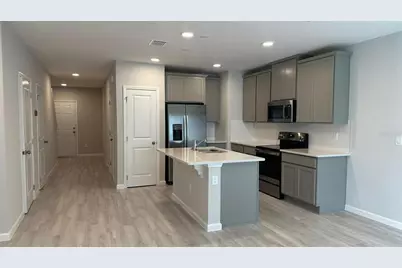 4988 Prairie Preserve Run, Saint Cloud, FL 34772 - Photo 2