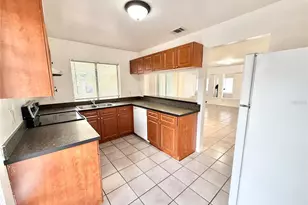 708 Green Ct, Kissimmee, FL 34759 - Photo 16