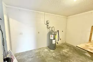 708 Green Ct, Kissimmee, FL 34759 - Photo 8