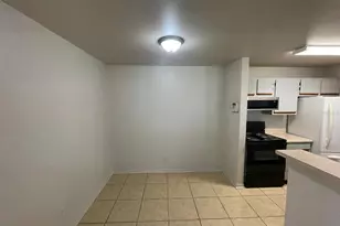 6100 Westgate Dr, Orlando, FL 32835 - Photo 12