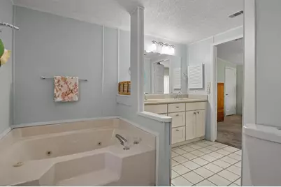 6825 S Lake Henry Drive NE, Winter Haven, FL 33881 - Photo 22