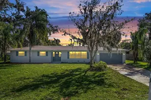 905 Valencia Rd, South Daytona, FL 32119 - Photo 2