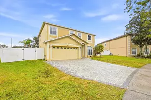 146 Burrell Cir, Kissimmee, FL 34744 - Photo 2
