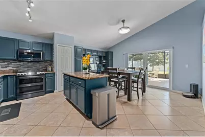 6410 Cherry Grove Circle, Orlando, FL 32809 - Photo 12