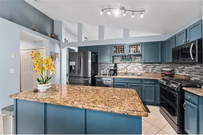 6410 Cherry Grove Circle, Orlando, FL 32809 - Photo 10