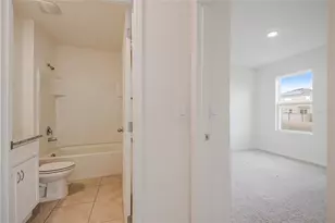 2340 Canyon Oak Dr, Davenport, FL 33837 - Photo 18