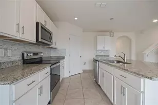 2340 Canyon Oak Dr, Davenport, FL 33837 - Photo 14