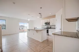 2340 Canyon Oak Dr, Davenport, FL 33837 - Photo 10