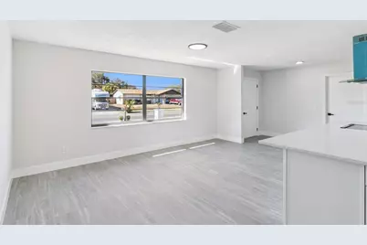 2533 Oak Run Boulevard, Kissimmee, FL 34744 - Photo 4