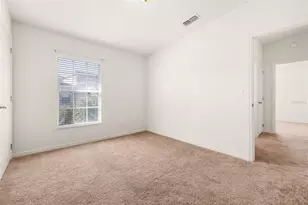3000 Laurel Park Ln, Kissimmee, FL 34741 - Photo 16