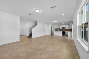9644 Summers Cay Cir, Thonotosassa, FL 33592 - Photo 12