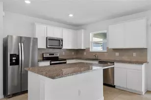 9644 Summers Cay Cir, Thonotosassa, FL 33592 - Photo 12