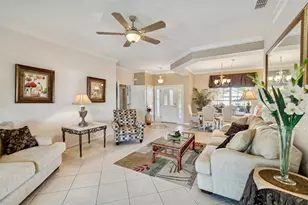 189 Largo Dr, Poinciana, FL 34759 - Photo 4