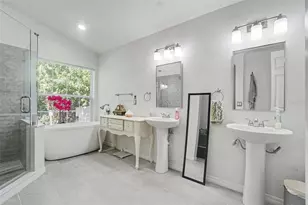 2346 Lily Pad Ln, Kissimmee, FL 34743 - Photo 24