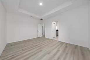 6404 Sprucepine Ln, Saint Cloud, FL 34771 - Photo 12