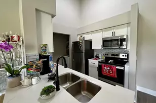 1213 Bermuda Lakes Ln, Kissimmee, FL 34741 - Photo 8