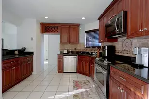 12572 Wisconsin Woods Ln, Orlando, FL 32824 - Photo 4