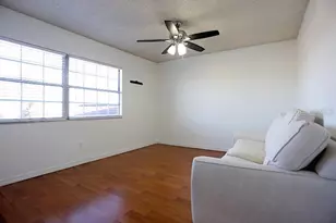 12572 Wisconsin Woods Ln, Orlando, FL 32824 - Photo 10