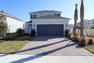 1047 Ladyfish Trl, Saint Cloud, FL 34771 - Photo 1