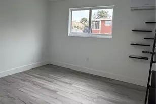 2061 S Peninsula Dr, Daytona Beach, FL 32118 - Photo 20