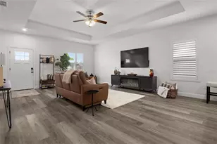 3881 Phillips Rd, Lake Wales, FL 33898 - Photo 2