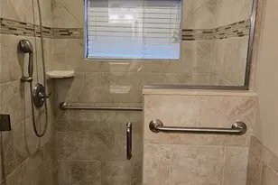 5489 Caurus Ct, Orlando, FL 32808 - Photo 14