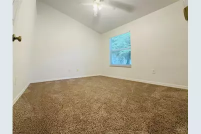 207 Golden Pond Court, Valrico, FL 33594 - Photo 10