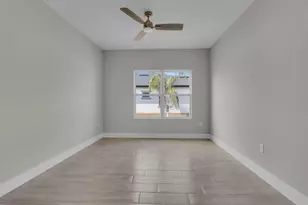 1811 Missouri Rd NW, Palm Bay, FL 32907 - Photo 10