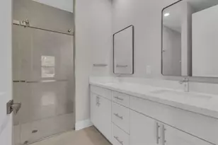 1811 Missouri Rd NW, Palm Bay, FL 32907 - Photo 14