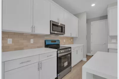 1811 Missouri Road NW, Palm Bay, FL 32907 - Photo 8