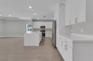 1811 Missouri Rd NW, Palm Bay, FL 32907 - Photo 6