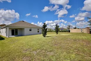 492 Pinecrest Loop, Davenport, FL 33837 - Photo 22