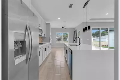 1821 Missouri Road NW, Palm Bay, FL 32907 - Photo 10