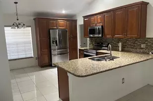 640 Floridian Dr, Kissimmee, FL 34758 - Photo 4