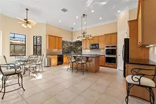 927 San Raphael St, Poinciana, FL 34759 - Photo 12