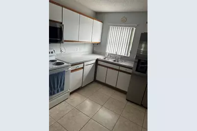 466 Flamingo Court, Kissimmee, FL 34759 - Photo 8