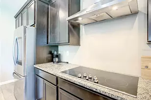 1311 Yorkshire Ct, Davenport, FL 33896 - Photo 10