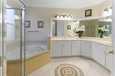 3540 Valleyview Drive, Kissimmee, FL 34746 - Photo 10