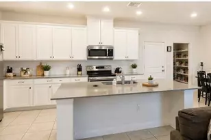 3890 Knotty Pne St, Saint Cloud, FL 34772 - Photo 2